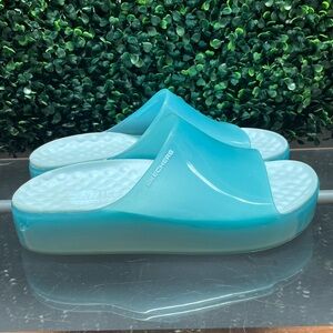 SKECHERS Foamies: Namaste: Inner Peace Slide Sandal Teal Translucent SZ 9 EUC